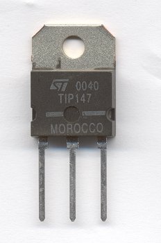 "transistor Darlington"