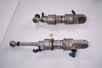 "Actuador hidráulico de doble efecto"