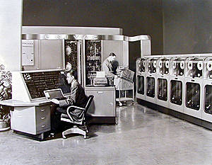 1 - Ordenador UNIVAC, 1955.