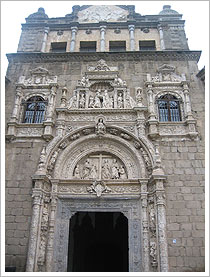 Fachada del hospital de la Santa Cruz de Toledo (hacia 1500), María J. Fuente (col. particular, 2007) 