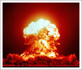 Explosión nuclear durante una prueba en los Estados Unidos (18/04/1953). Department of Energy, Nevada