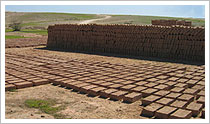 Materiales de construcción del zigurat de Choga Zambil.  Banco de imágenes del ITE