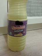 Amoníaco diluido utilizado como limpiador limpiador